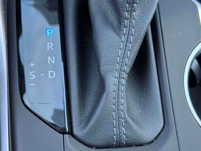 2025 Toyota Highlander Hybrid XLE AWD (Natl)