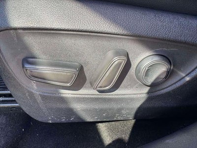 2023 Toyota Highlander XLE AWD (Natl)