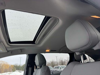 2025 Toyota Sienna XLE AWD 7-Passenger (Natl)