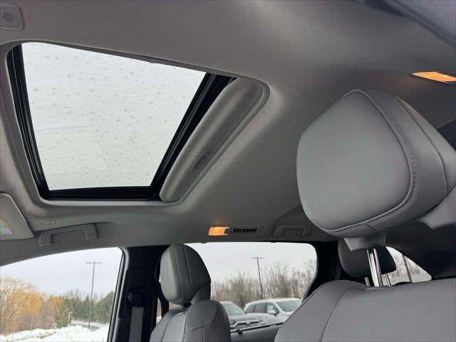 2025 Toyota Sienna XLE AWD 7-Passenger (Natl)