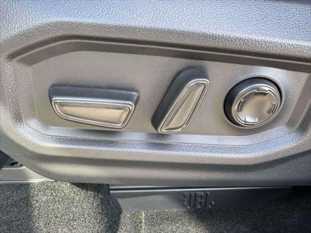 2025 Toyota Tundra 4WD Platinum Hybrid CrewMax 5.5' Bed (Natl)