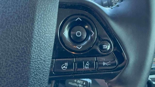 2022 Toyota Prius LE AWD-e (Natl)