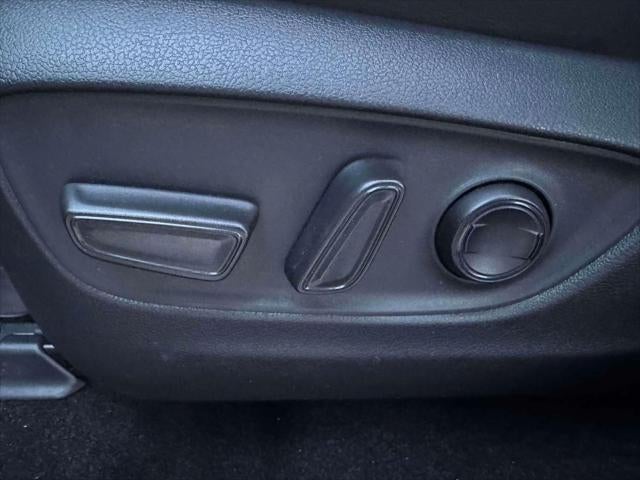 2023 Toyota Venza XLE AWD (Natl)