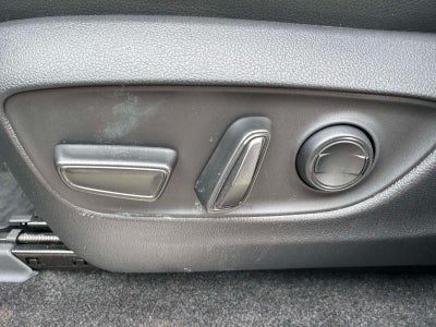 2025 Toyota Land Cruiser 4WD (Natl)