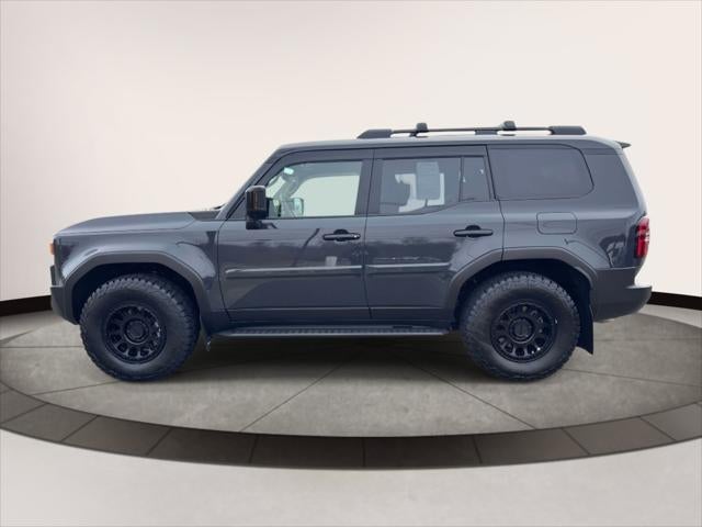 2025 Toyota Land Cruiser 4WD (Natl)