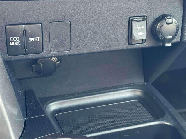 2018 Toyota RAV4 LE AWD (Natl)