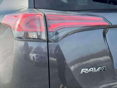 2018 Toyota RAV4 LE AWD (Natl)