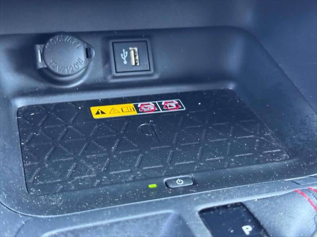 2024 Toyota RAV4 Prime XSE (Natl)