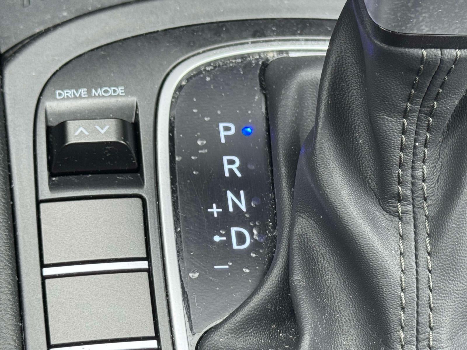 2025 Hyundai Kona SE FWD