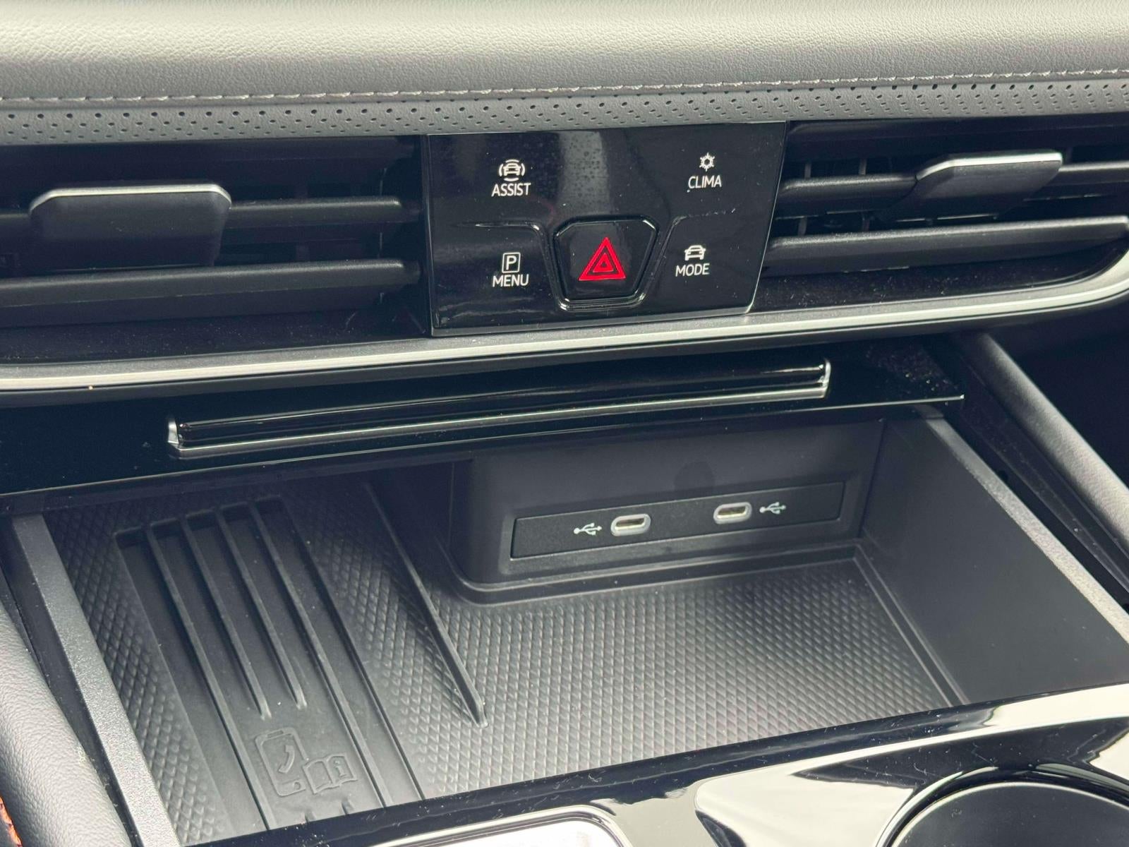 2026 Volkswagen Atlas 2.0T Peak Edition 4MOTION