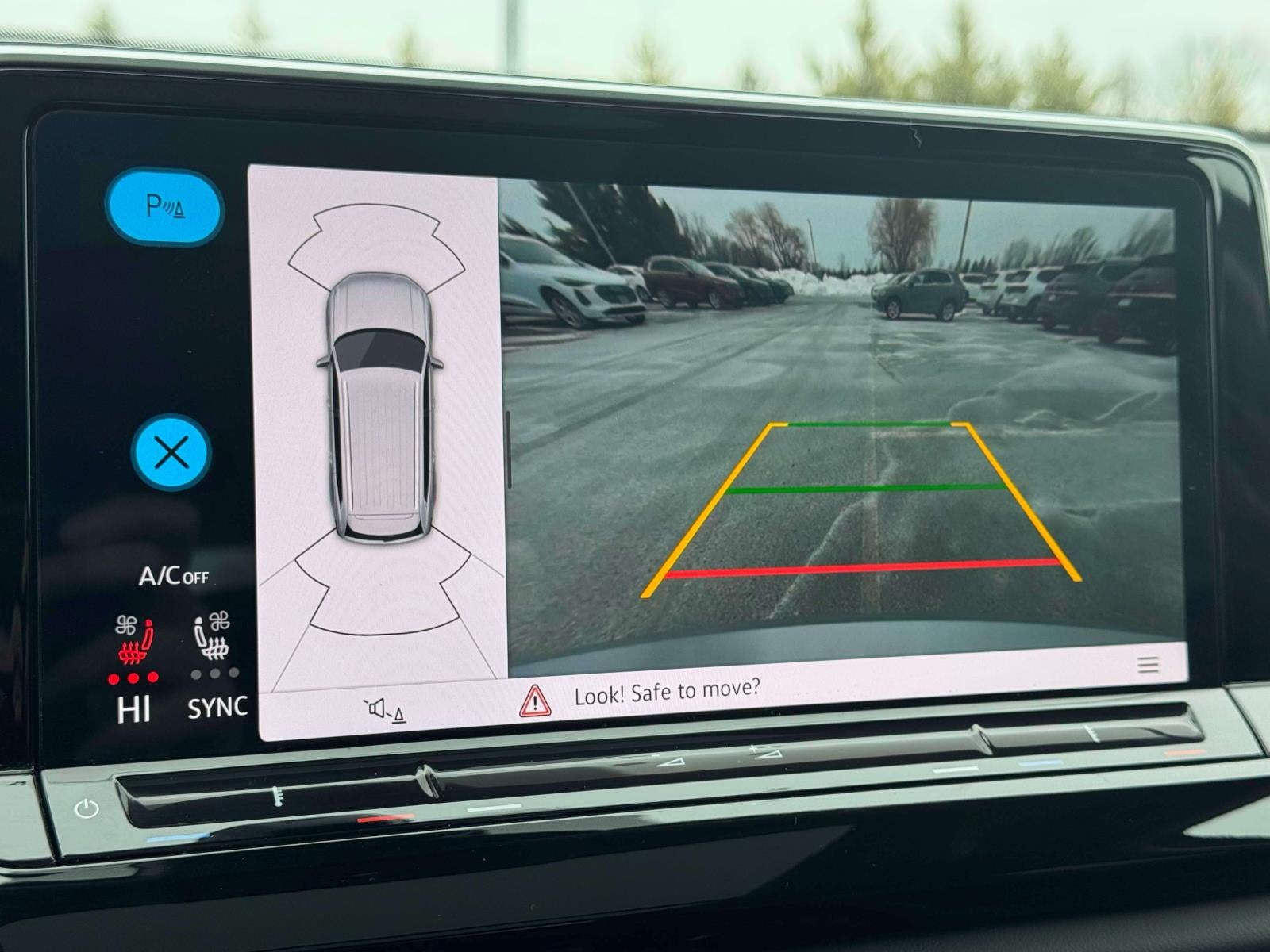 2025 Volkswagen Atlas 2.0T SE