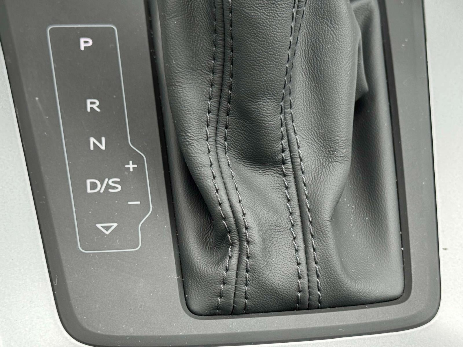 2025 Audi Q3 Premium