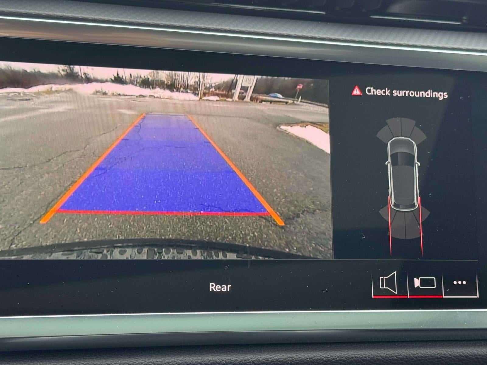 2025 Audi Q3 Premium