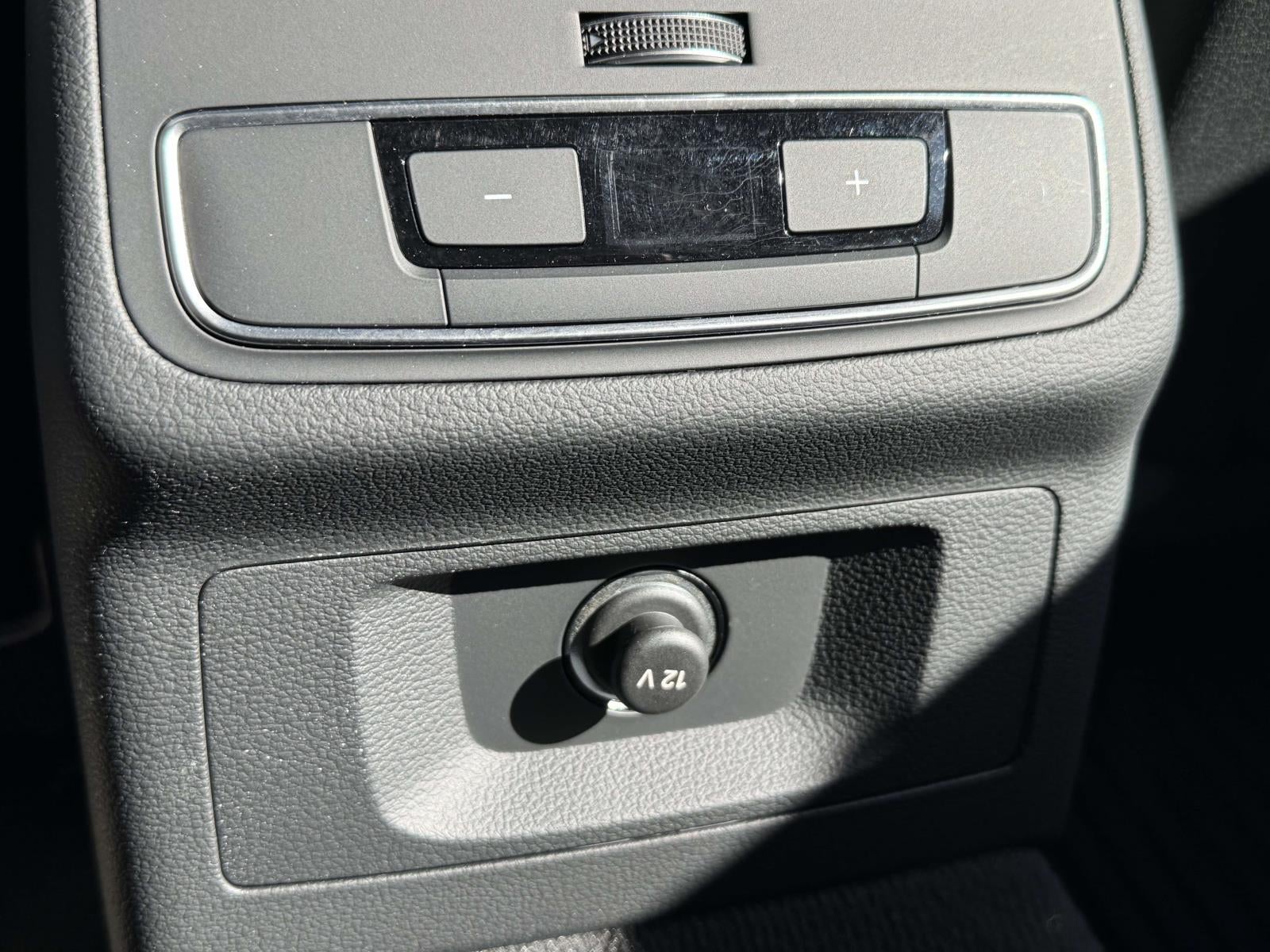 2023 Audi A4 Sedan 40 Premium