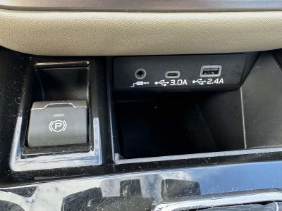 2025 Subaru Legacy Limited AWD