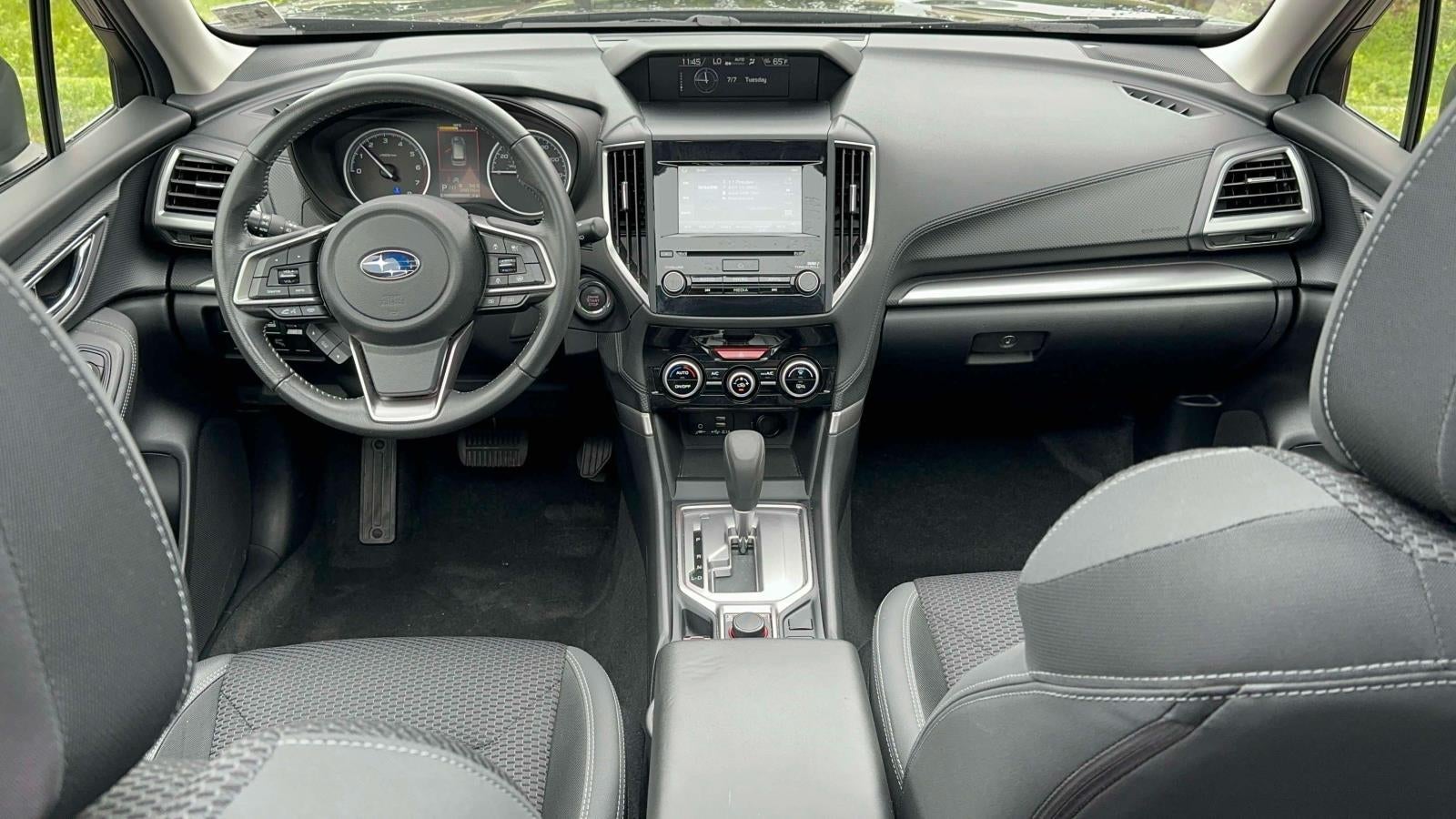 2022 Subaru Forester Premium CVT