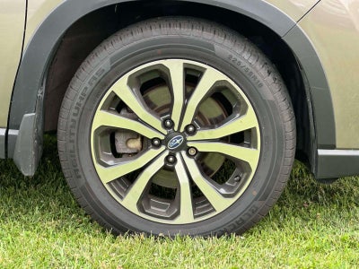 2023 Subaru Forester Limited CVT