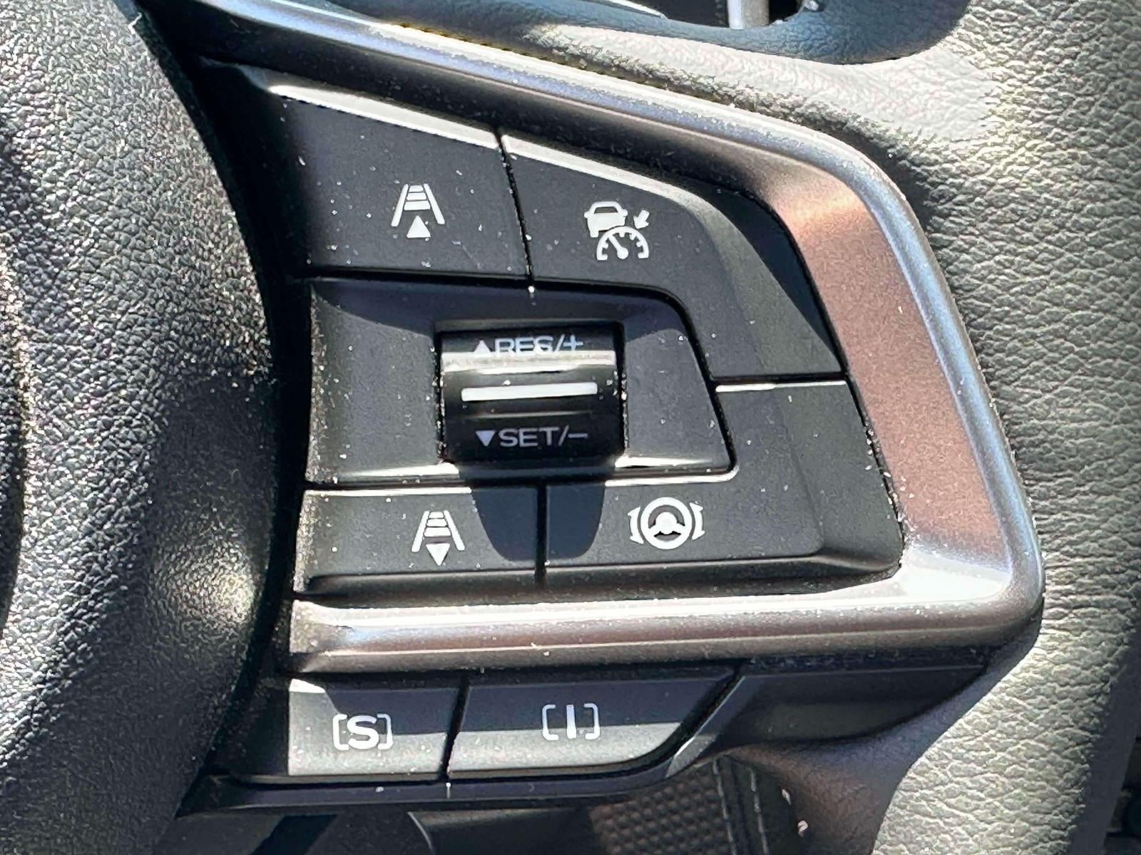 2023 Subaru Forester Touring CVT