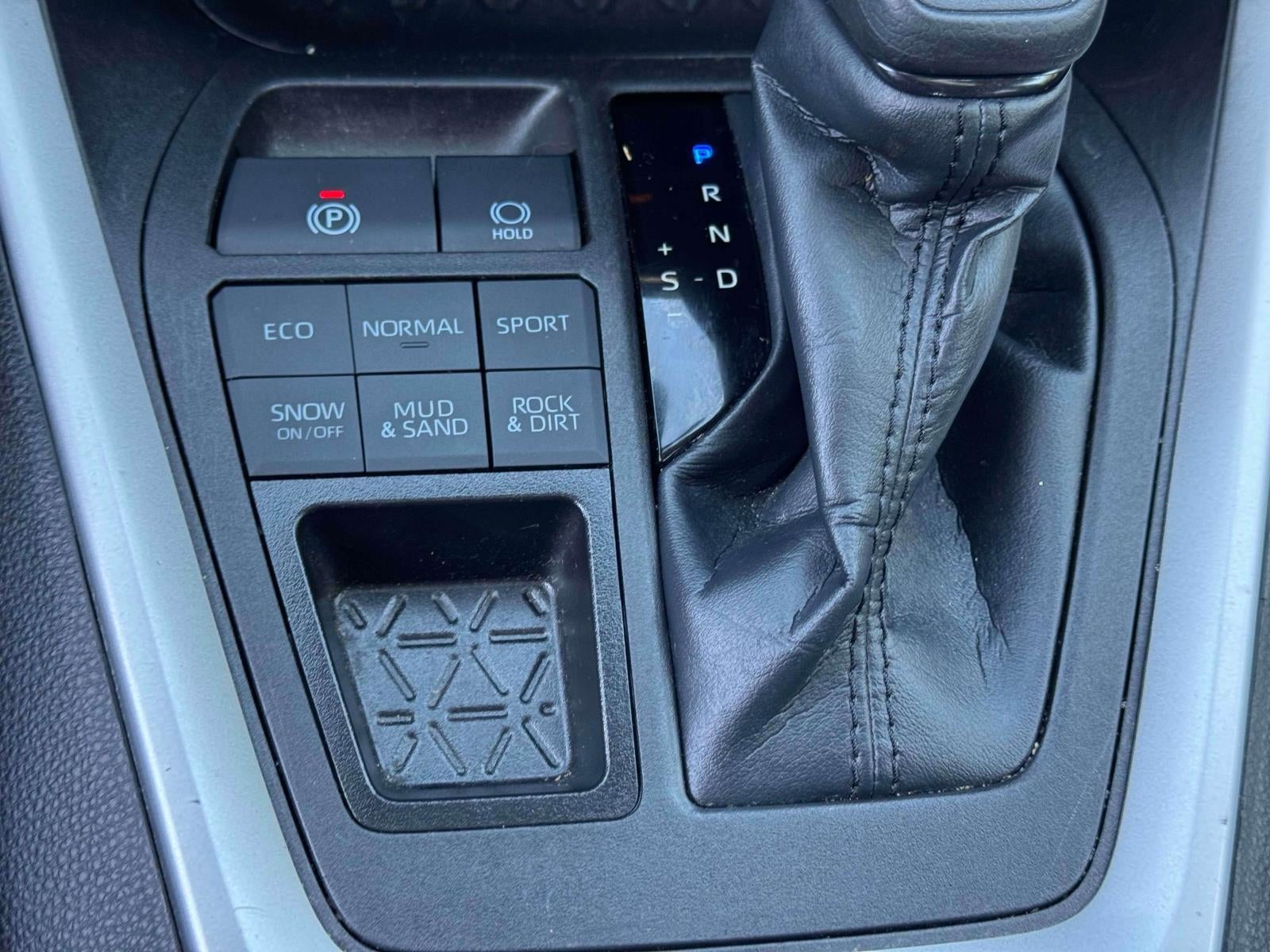 2023 Toyota RAV4 XLE AWD (Natl)