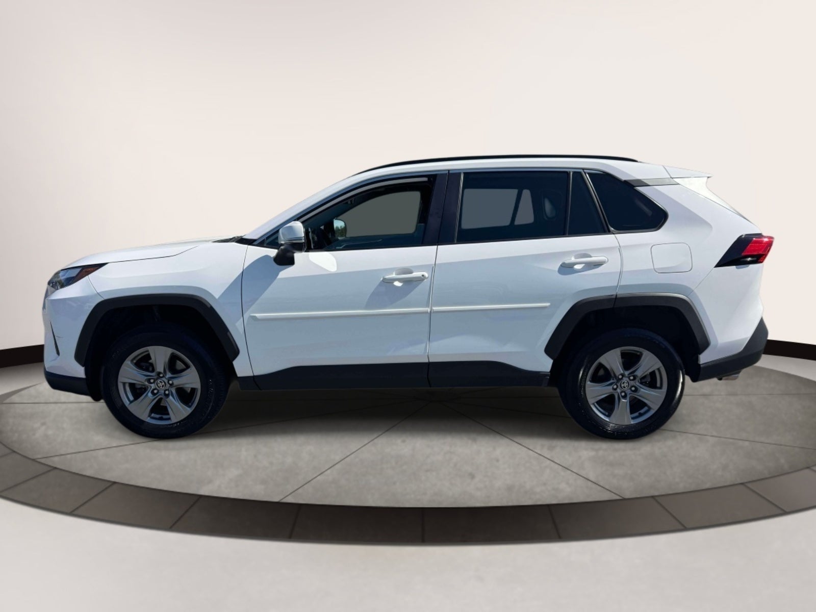 2023 Toyota RAV4 XLE AWD (Natl)