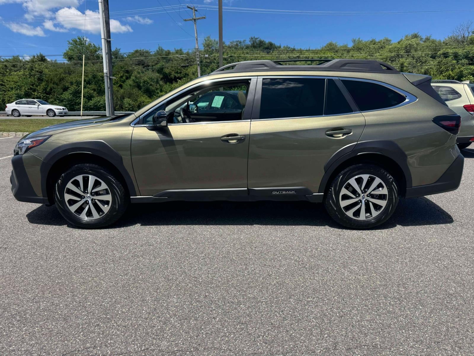 2025 Subaru Outback Premium AWD