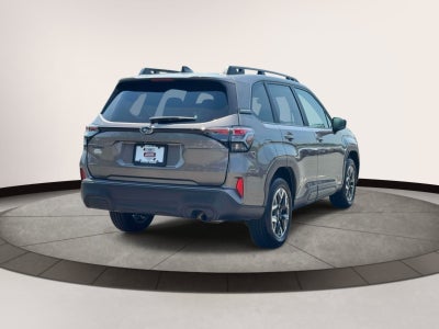 2025 Subaru Forester Premium AWD