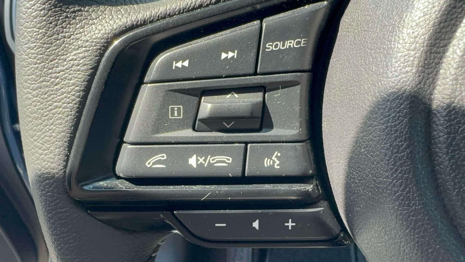 2025 Subaru Forester Premium AWD