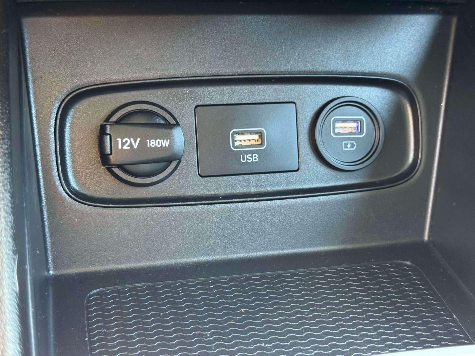 2021 Hyundai Venue SEL IVT