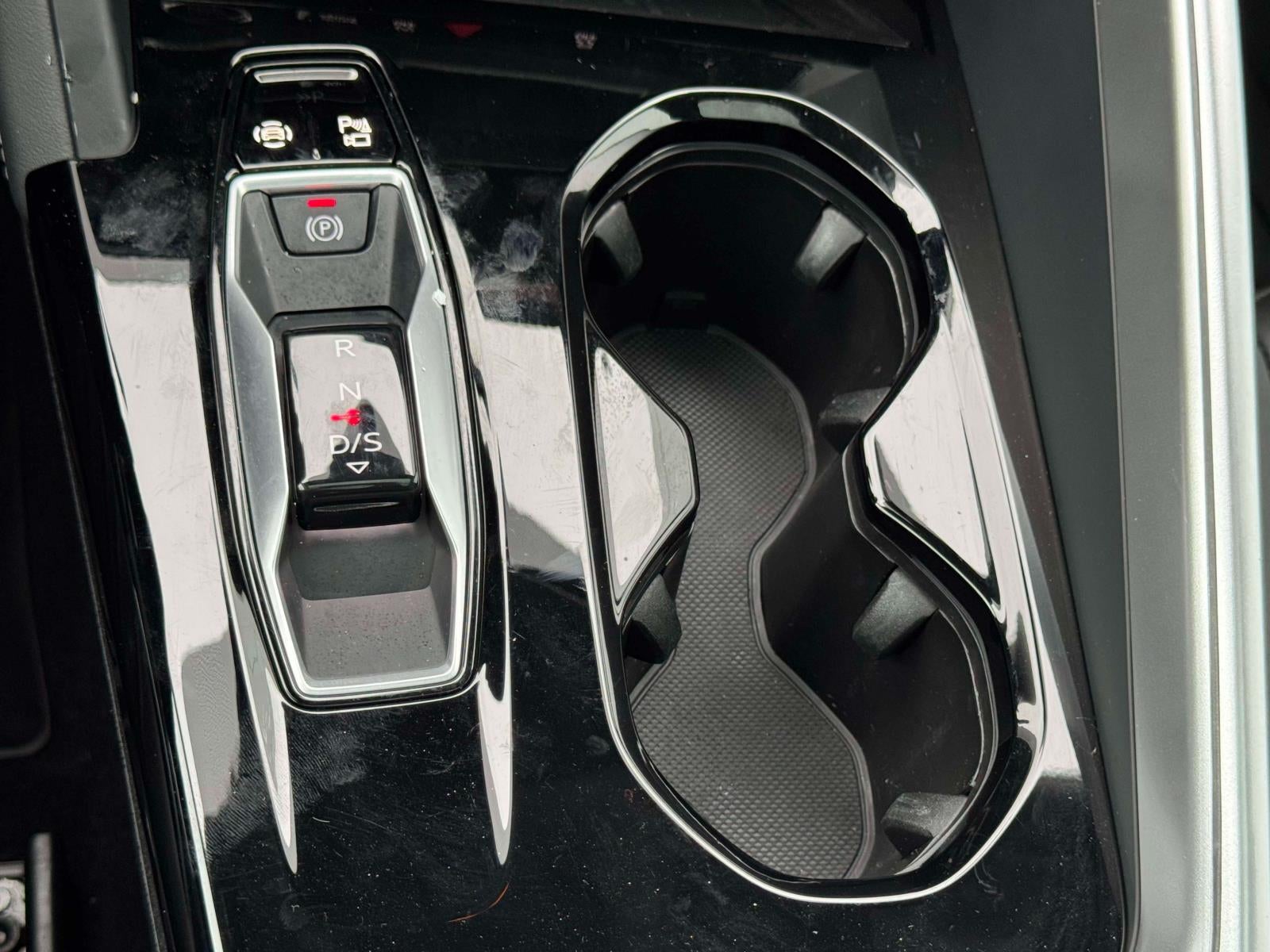 2025 Audi Q5 Premium 2.0 TFSI quattro