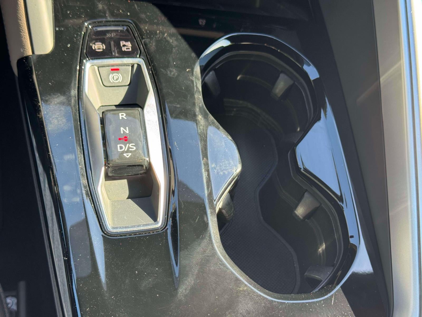 2025 Audi Q5 Premium 2.0 TFSI quattro