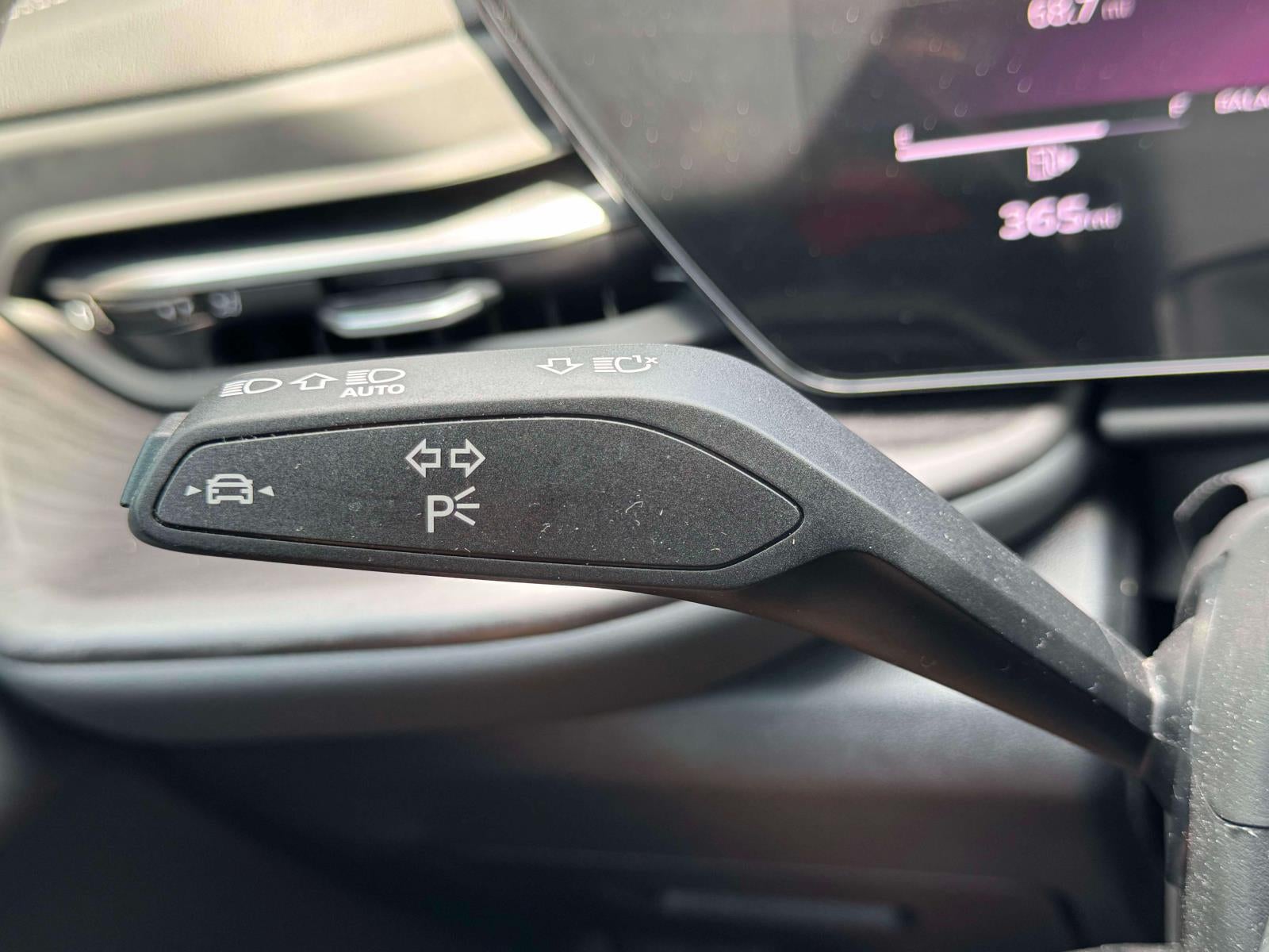 2025 Audi Q5 Premium 2.0 TFSI quattro