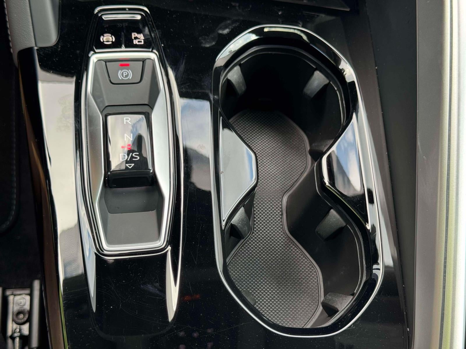 2025 Audi Q5 Premium 2.0 TFSI quattro