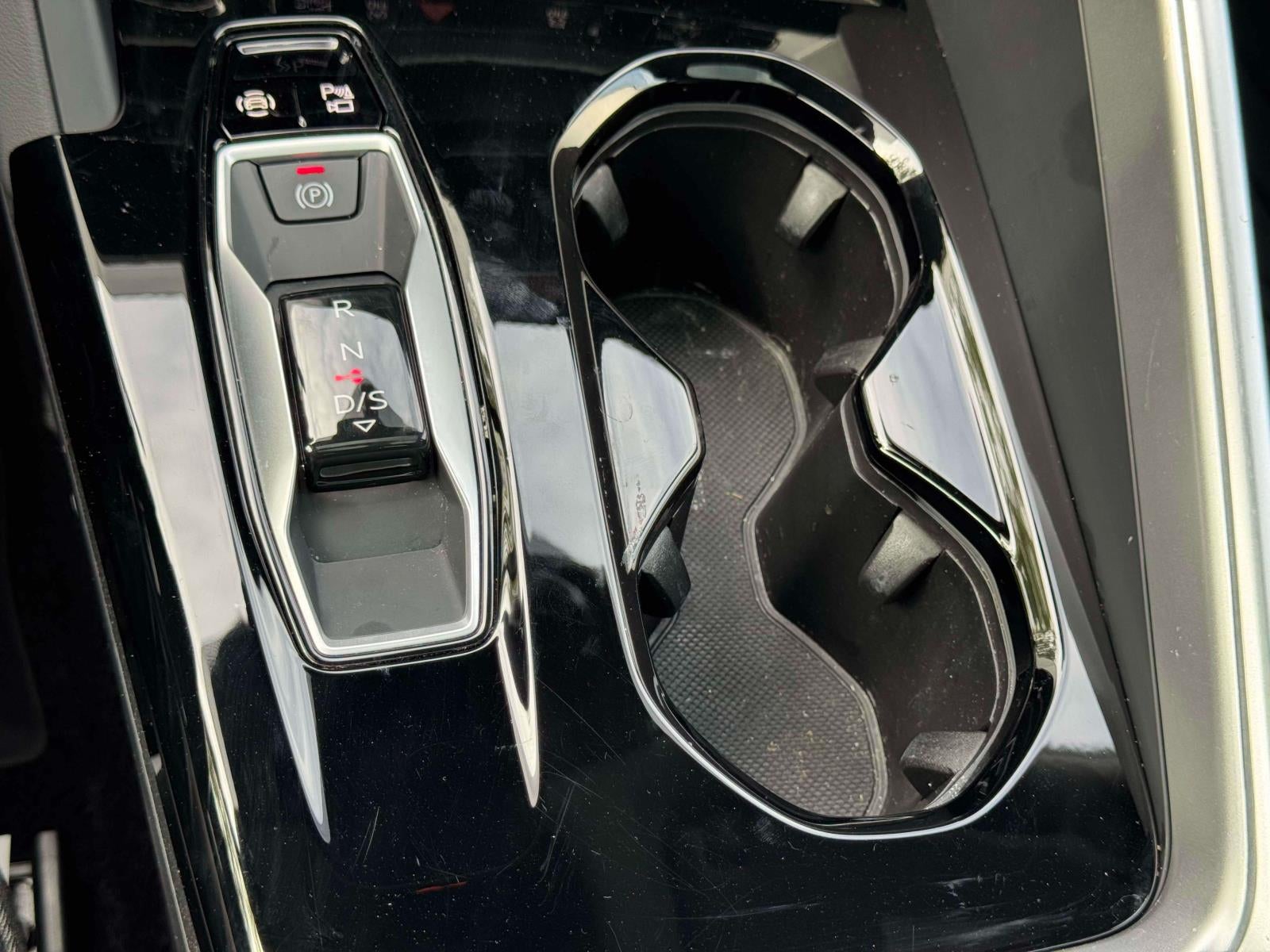 2025 Audi Q5 Premium 2.0 TFSI quattro