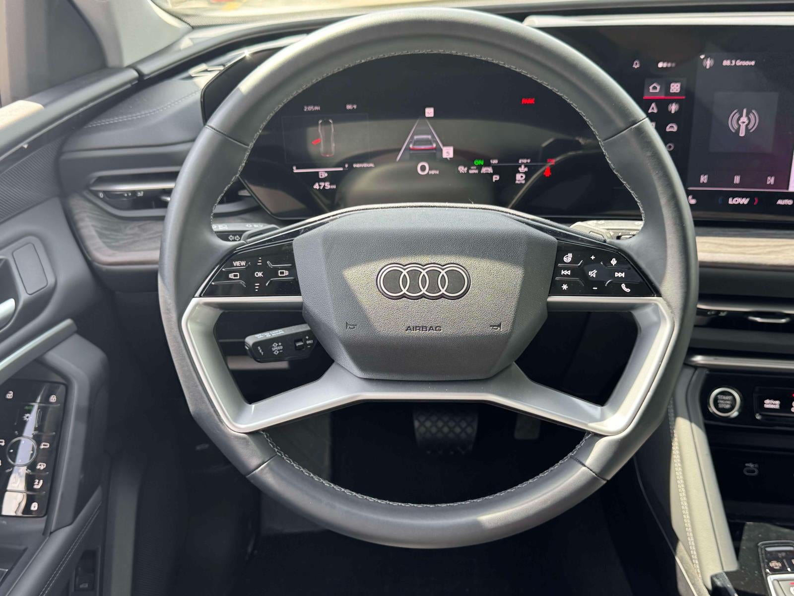 2025 Audi Q5 Premium 2.0 TFSI quattro