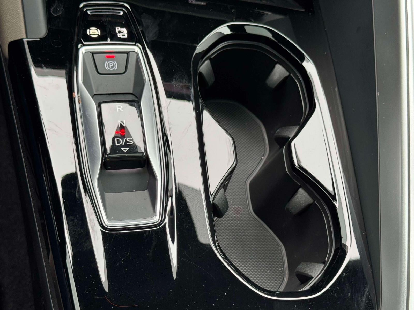 2025 Audi Q5 Premium 2.0 TFSI quattro