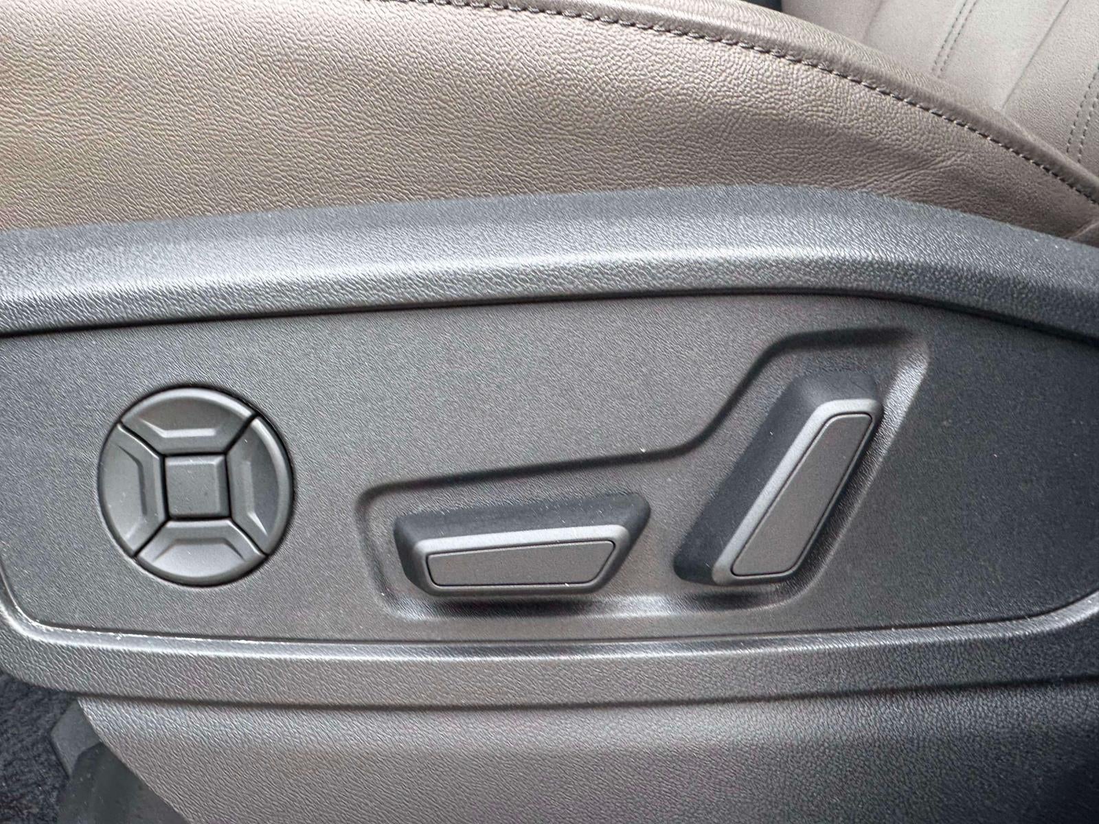 2025 Audi Q5 Premium 2.0 TFSI quattro