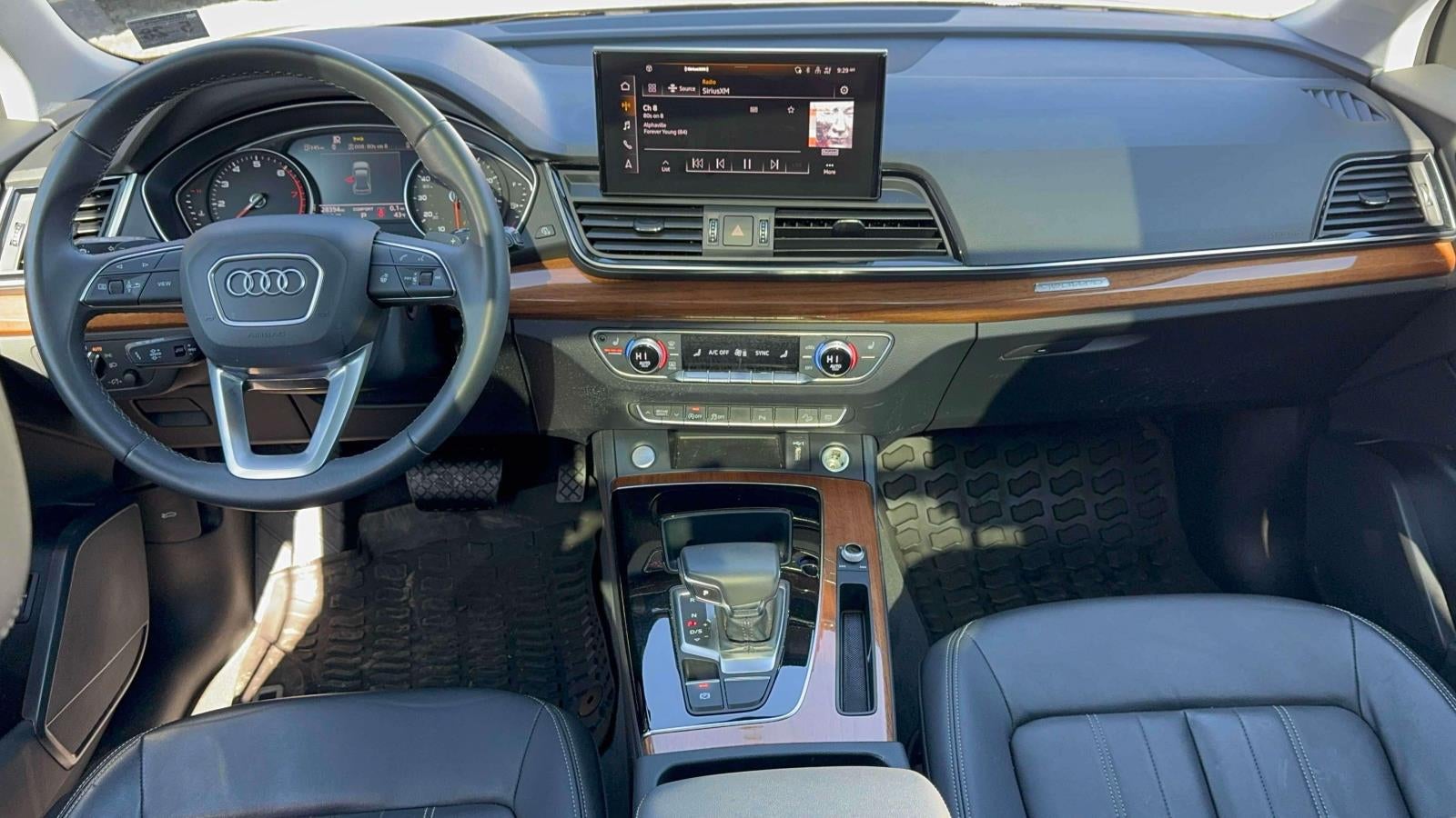 2023 Audi Q5 Premium 40 TFSI quattro