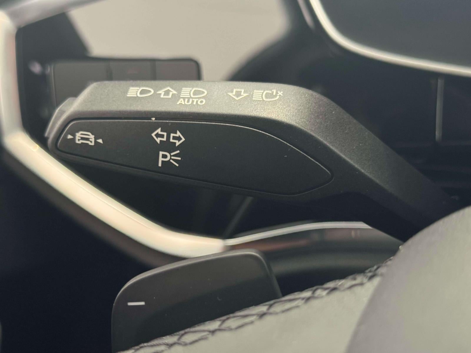 2025 Audi Q3 S line Premium 45 TFSI quattro