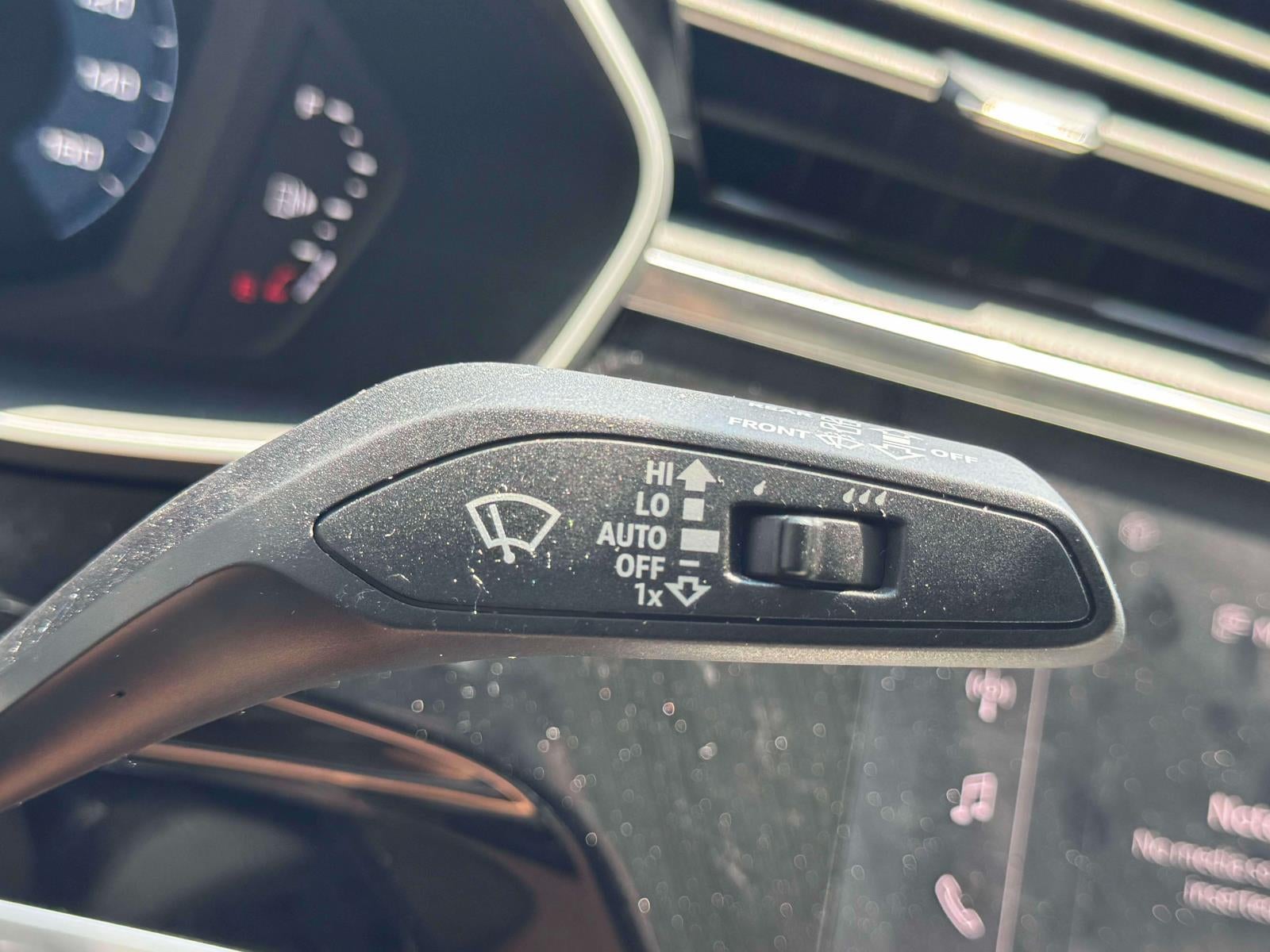 2023 Audi Q3 S line Premium 45 TFSI quattro