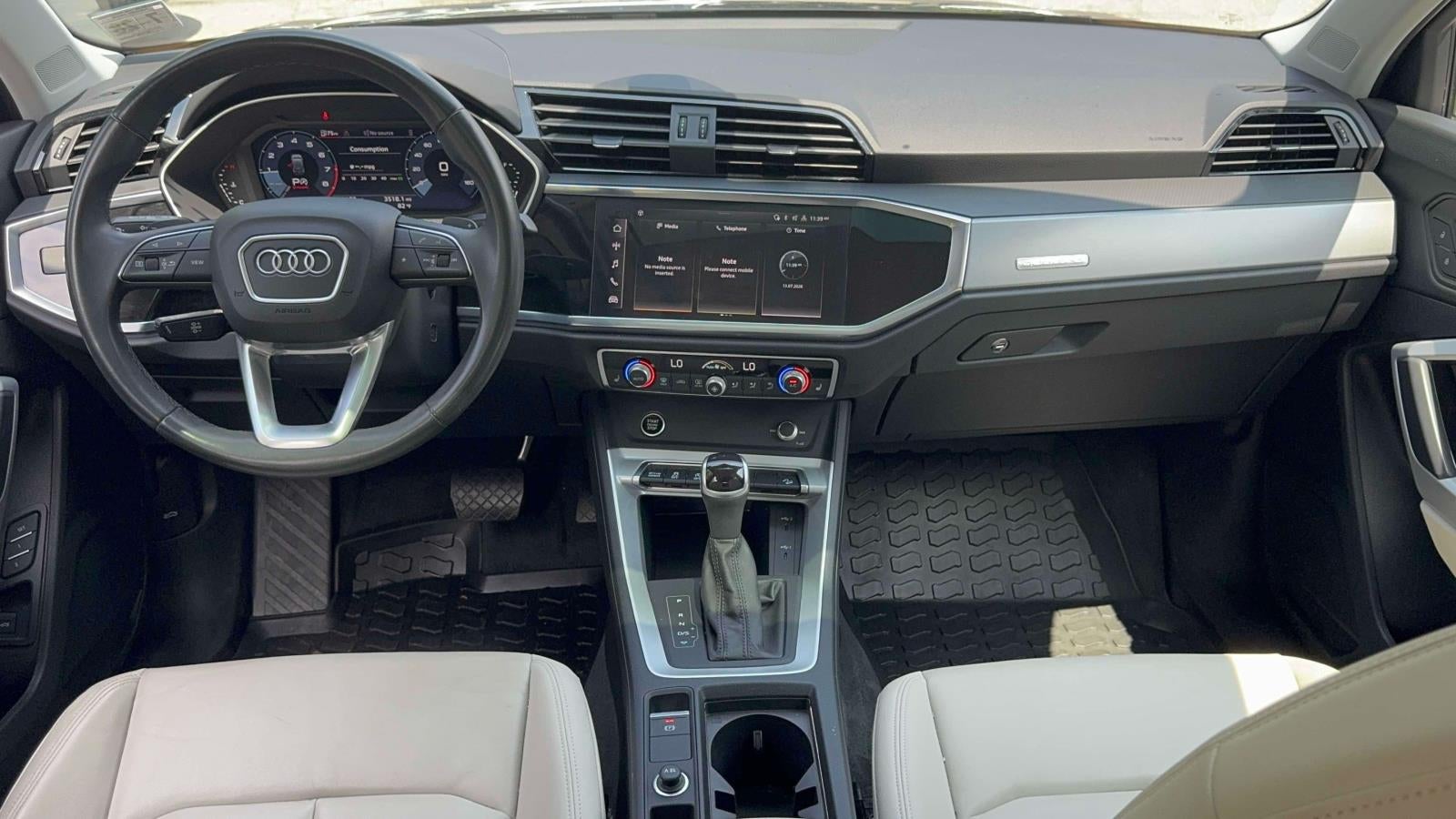 2023 Audi Q3 S line Premium 45 TFSI quattro