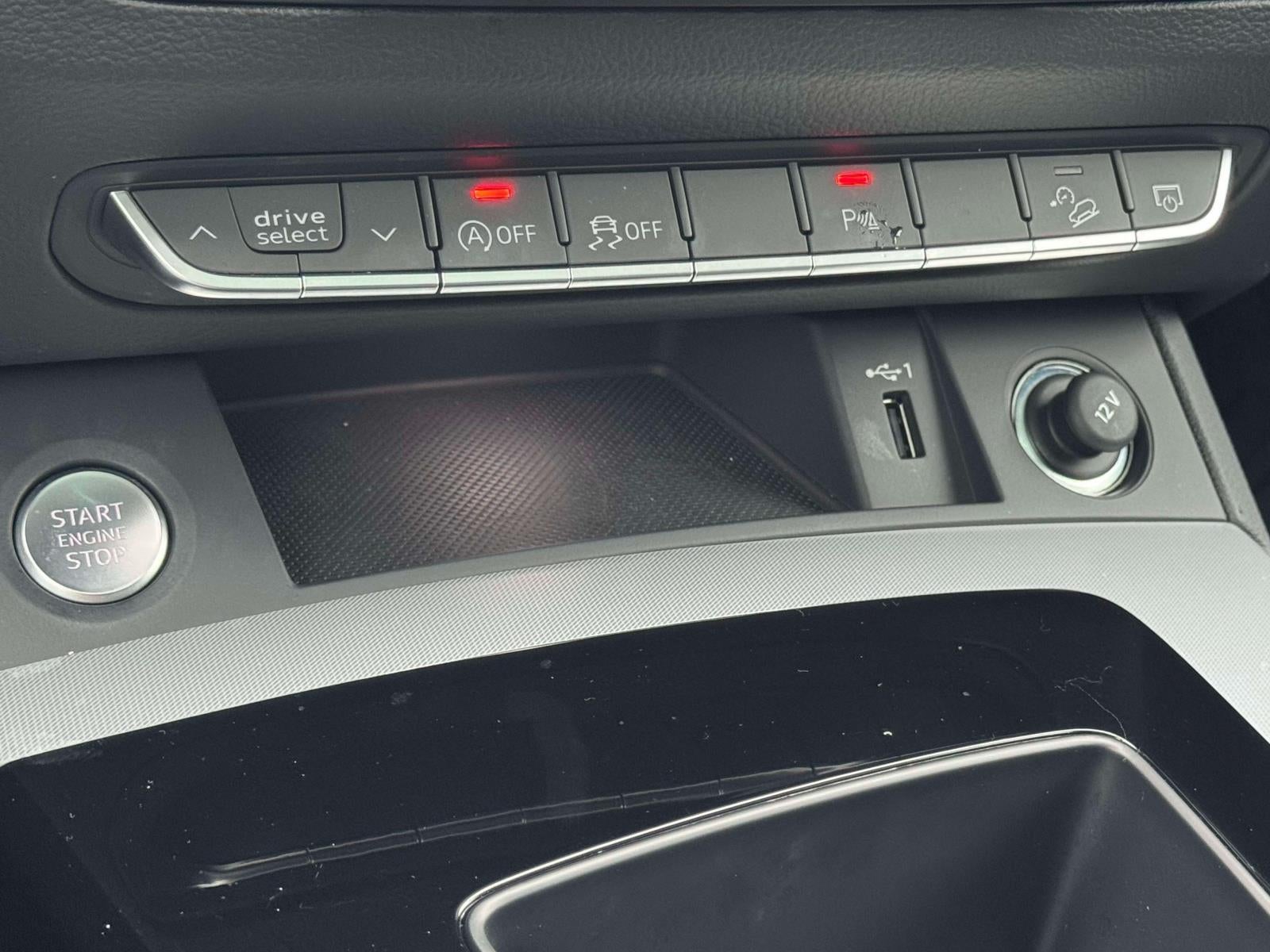 2025 Audi Q5 S line Premium 45 TFSI quattro