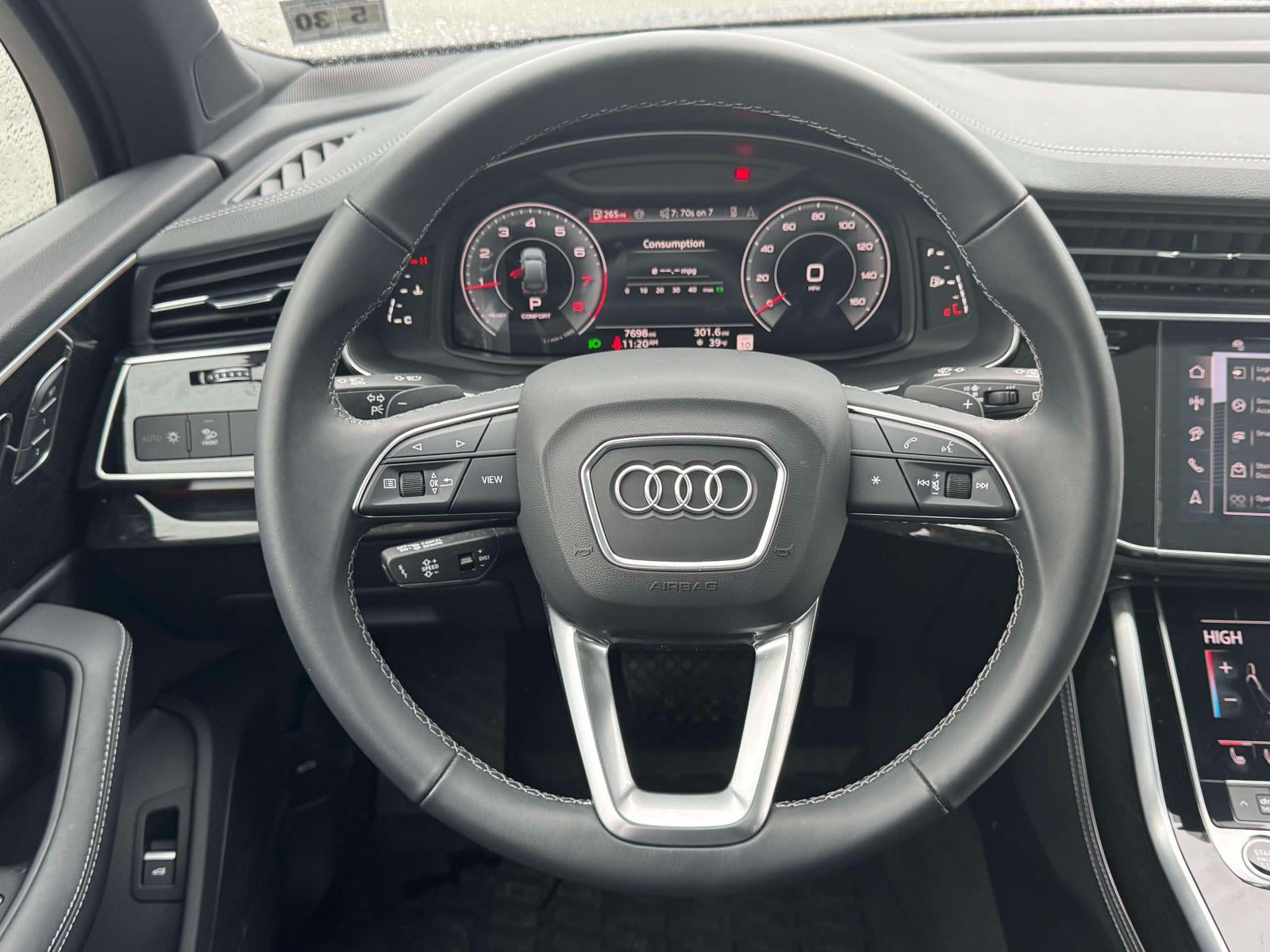 2025 Audi Q7 Premium Plus 45 TFSI quattro