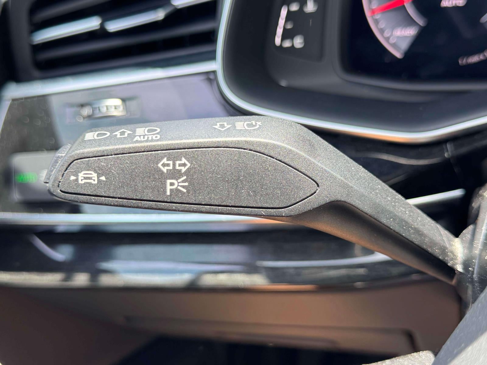 2025 Audi Q7 Premium Plus 55 TFSI quattro