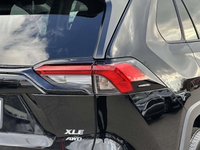 2025 Toyota RAV4 XLE