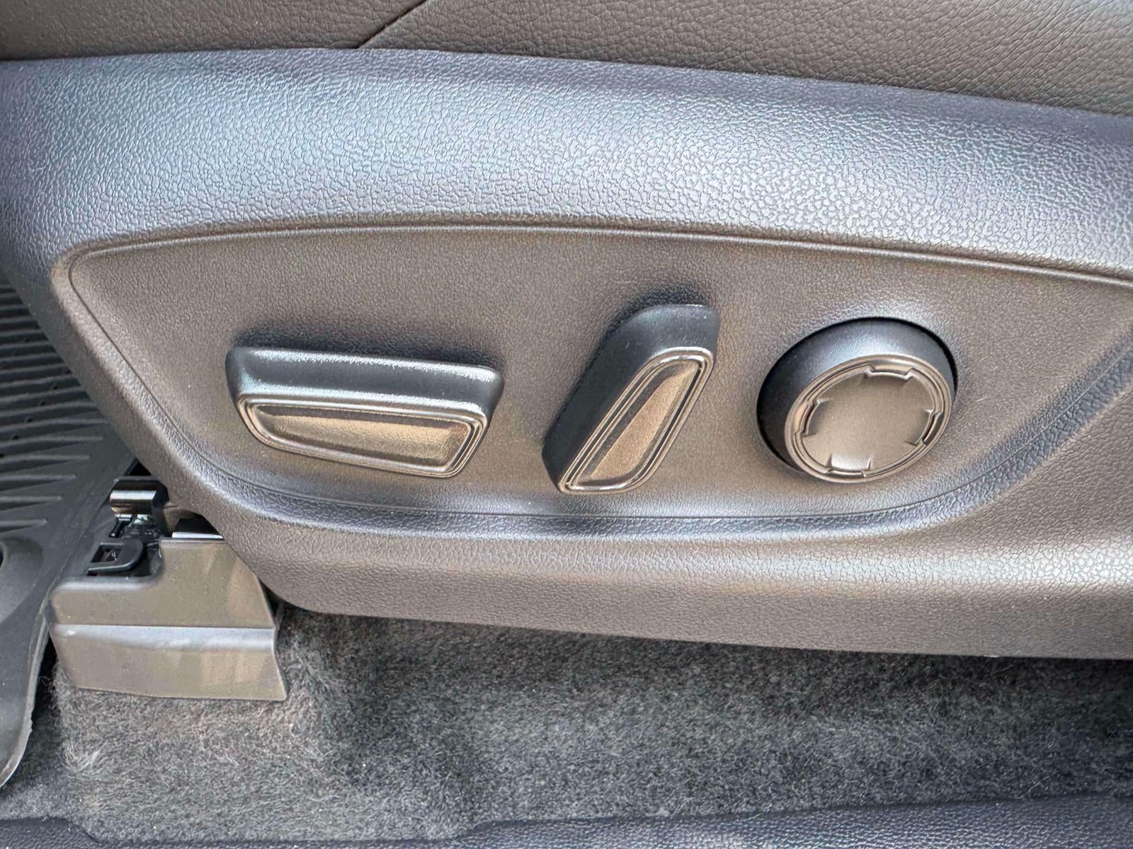 2026 Toyota Tacoma i-FORCE MAX Tacoma Limited
