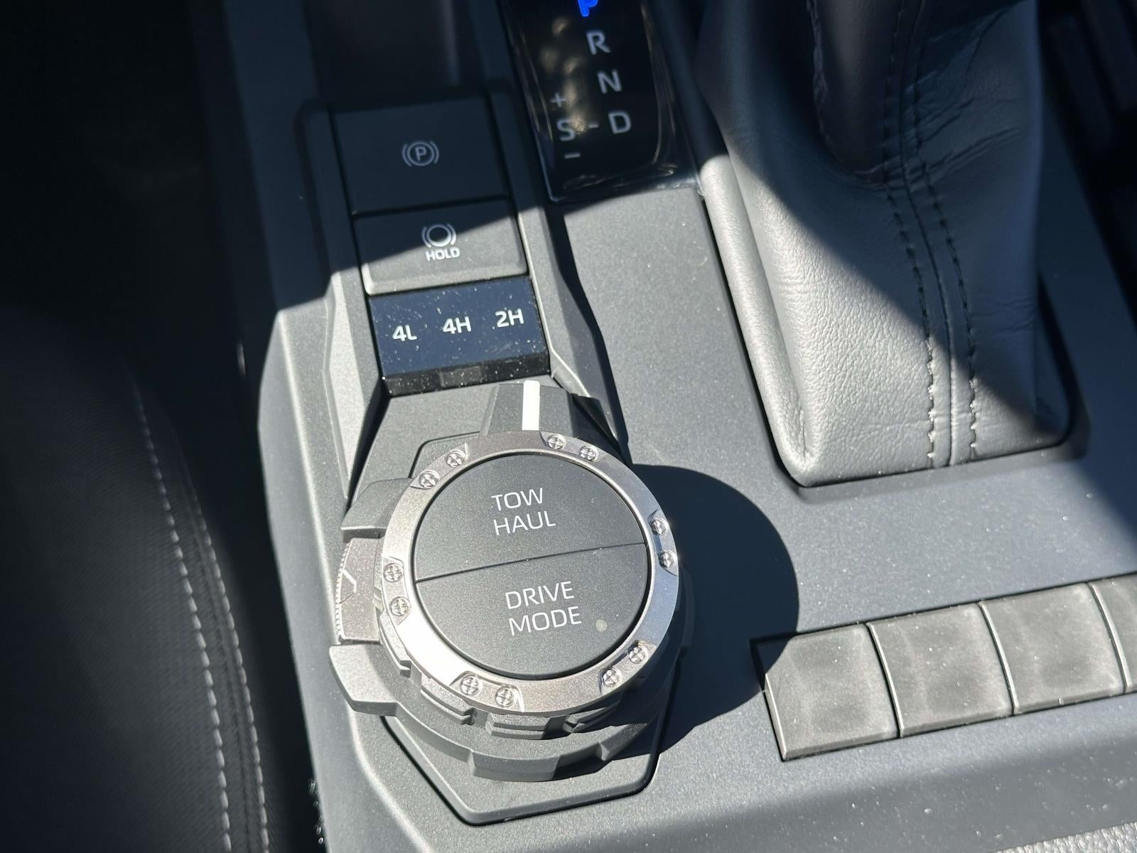 2025 Toyota Tacoma i-FORCE MAX Tacoma TRD Sport