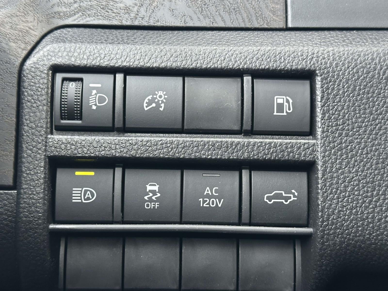 2026 Toyota Tacoma i-FORCE MAX Tacoma Limited