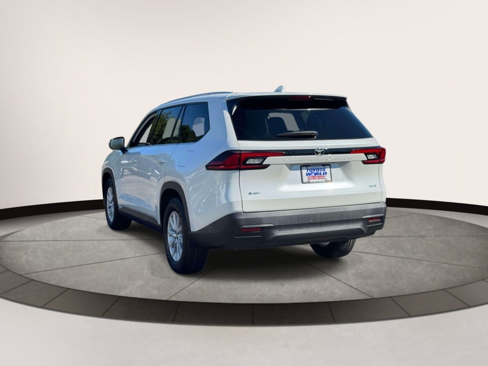 2026 Toyota Grand Highlander Hybrid XLE