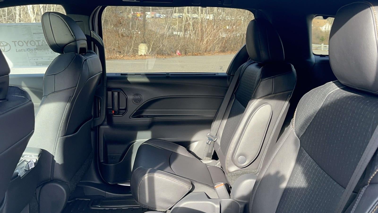 2026 Toyota Sienna Woodland Edition