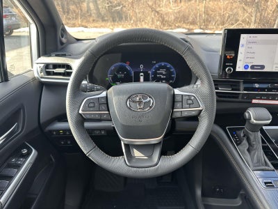 2026 Toyota Sienna Woodland Edition